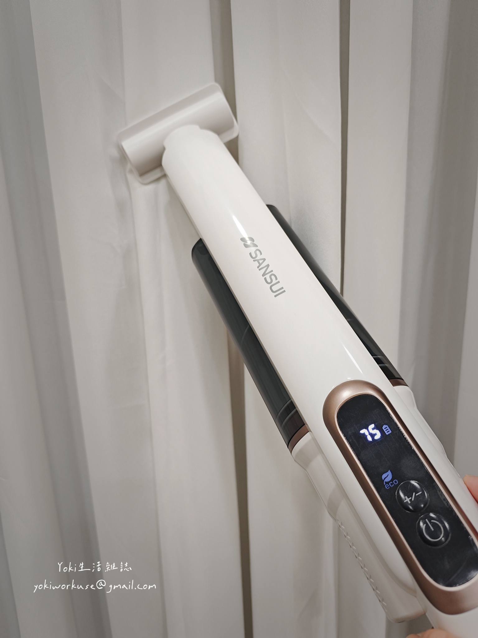 SANSUI山水-小白淨無線手持吸塵器 SVC-P880 好用嗎？自動集塵吸塵器實測!