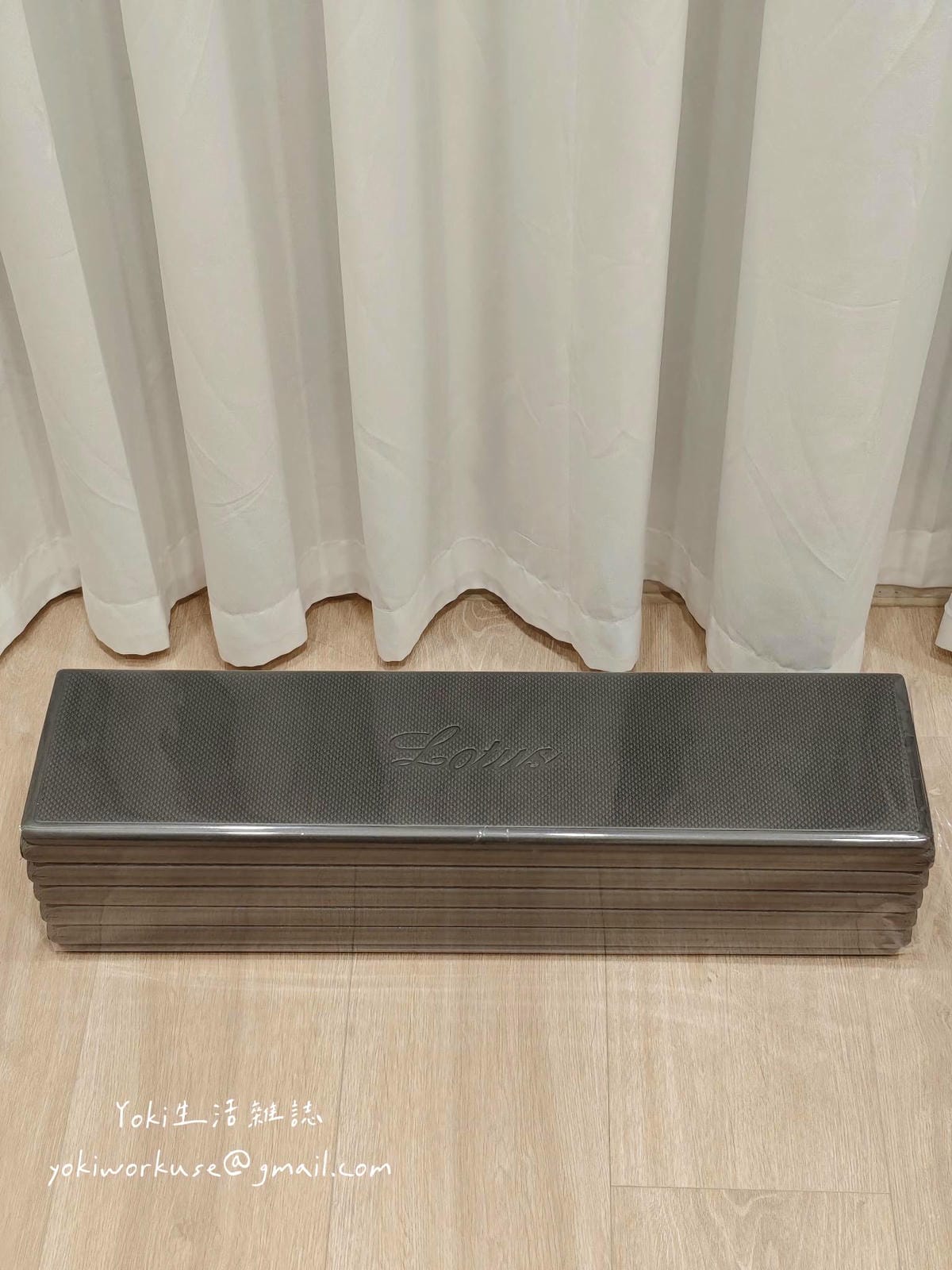 一墊抵六墊！台灣製Lotus Fitness 多功能摺疊健身墊，在家超慢跑、跳躍也能靜悄悄