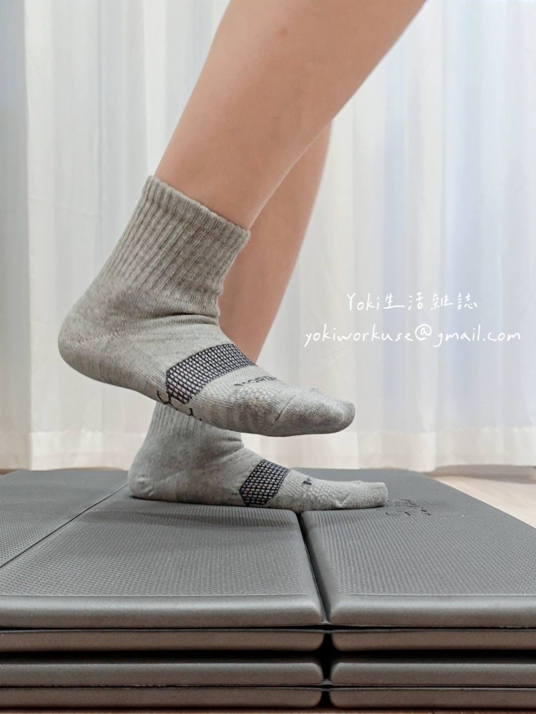 一墊抵六墊！台灣製Lotus Fitness 多功能摺疊健身墊，在家超慢跑、跳躍也能靜悄悄