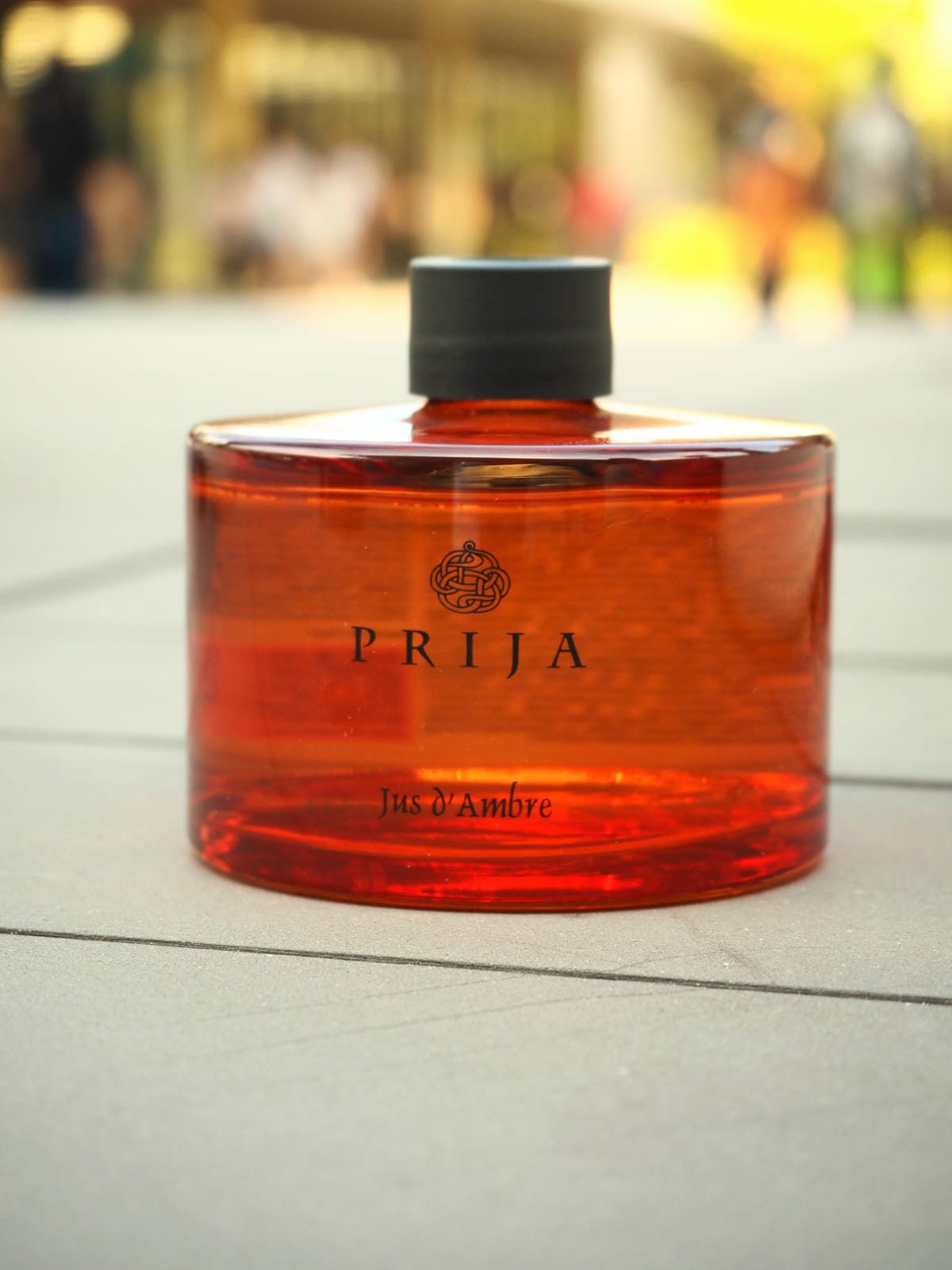 居家質感香氛推薦｜PRIJA 沛嘉活力人蔘髮膚沐浴洗髮露、木質檀香室內擴香、木質檀香蠟燭