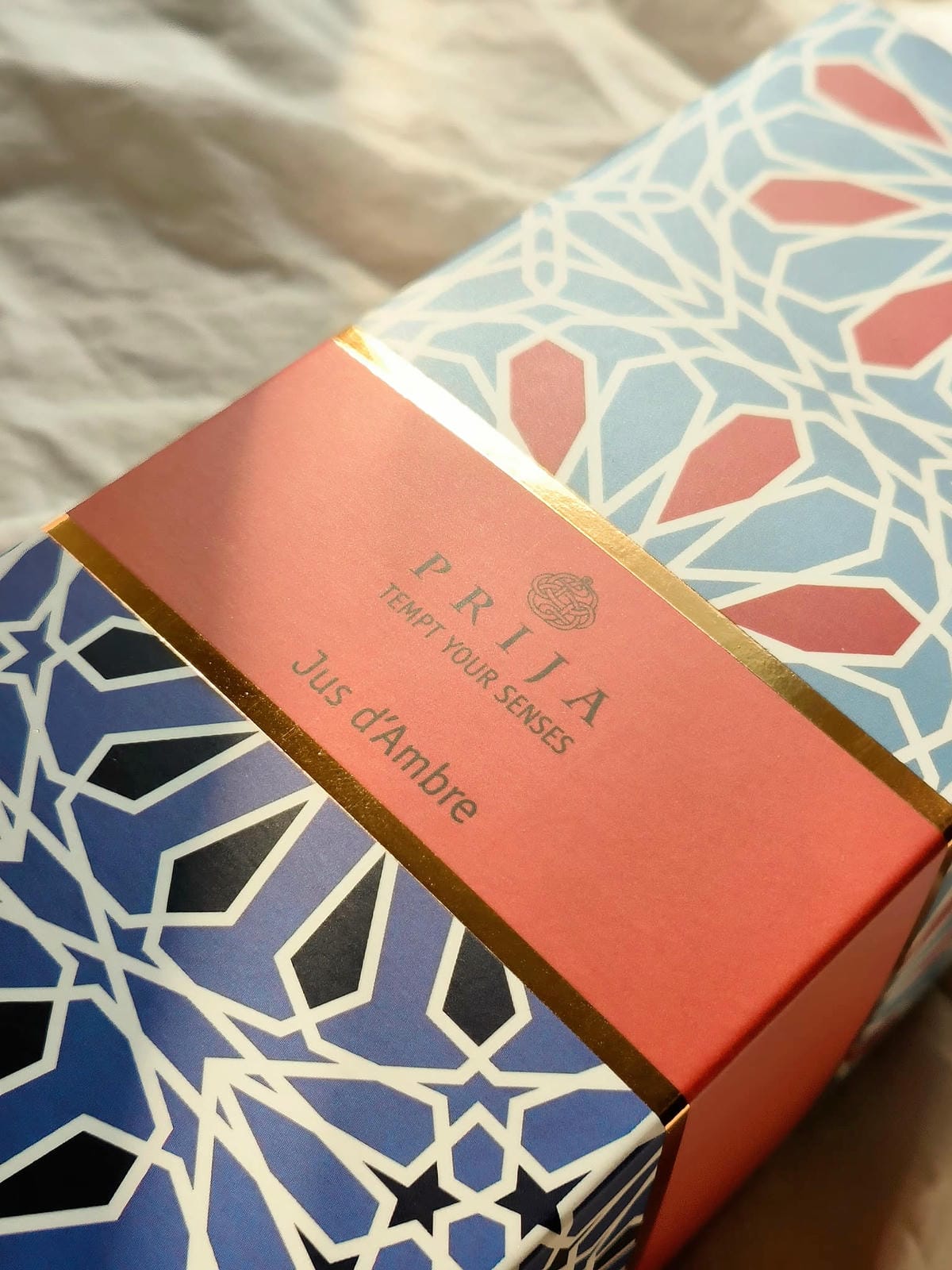居家質感香氛推薦｜PRIJA 沛嘉活力人蔘髮膚沐浴洗髮露、木質檀香室內擴香、木質檀香蠟燭