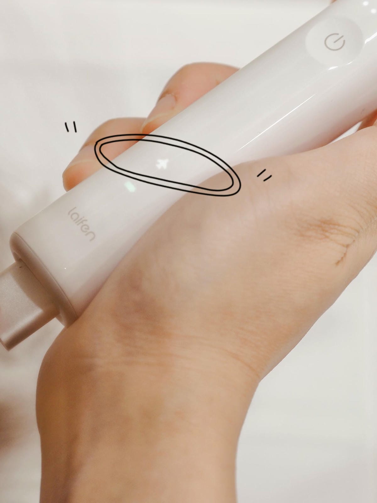 美型電動牙刷推薦｜思維寶藍科技徠芬Laifen WAVE掃震電動牙刷，顏值與性能兼備