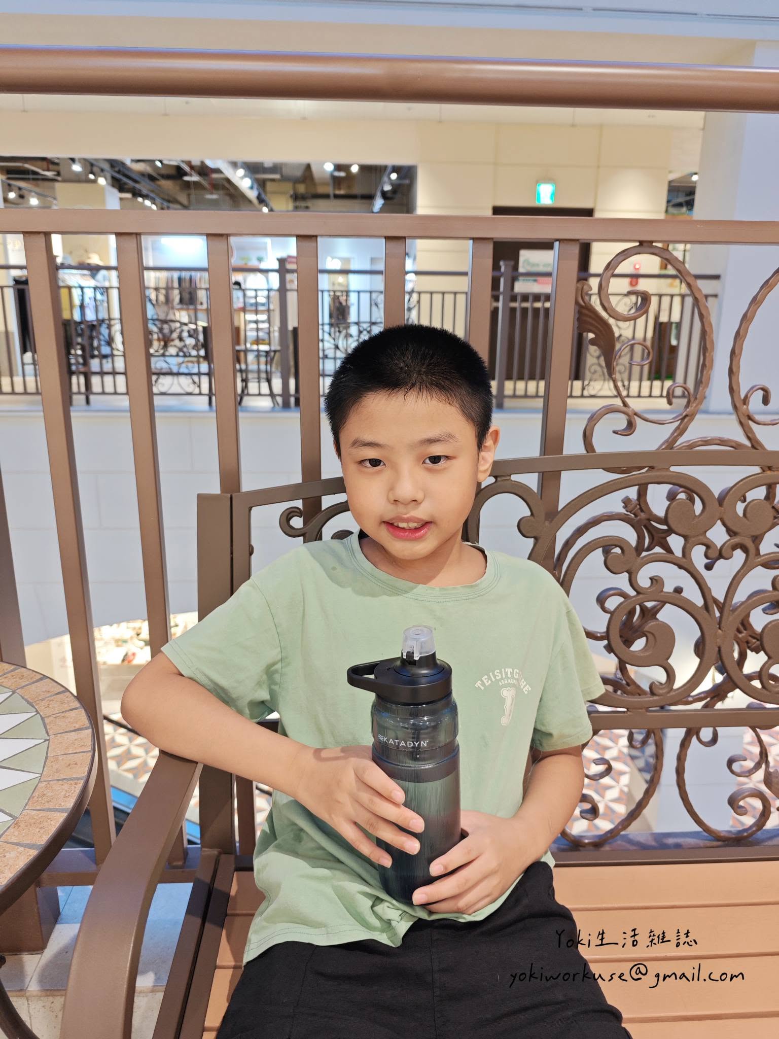 帶孩子出門，公共飲水機的水敢直接喝嗎？馬布谷 KATADYN BeFree AC Bottle 淨水壺實測